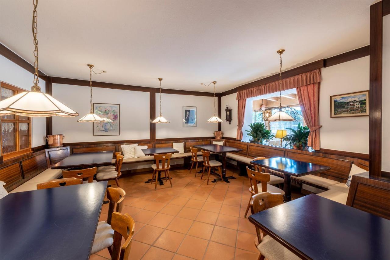 Hotel Walter San Candido Esterno foto